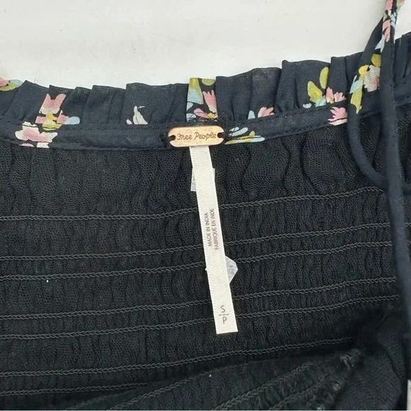 FREE PEOPLE KAIA SET SMOCKED CROP TOP Small B1461 - Picture 3 of 3